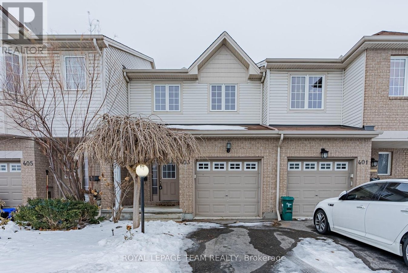 403 FOSTERBROOK WAY - Photo 1