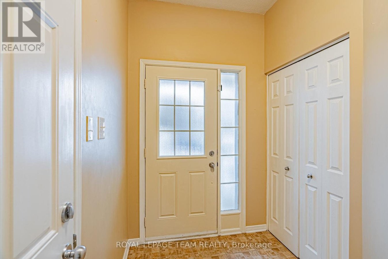 403 FOSTERBROOK WAY - Photo 5