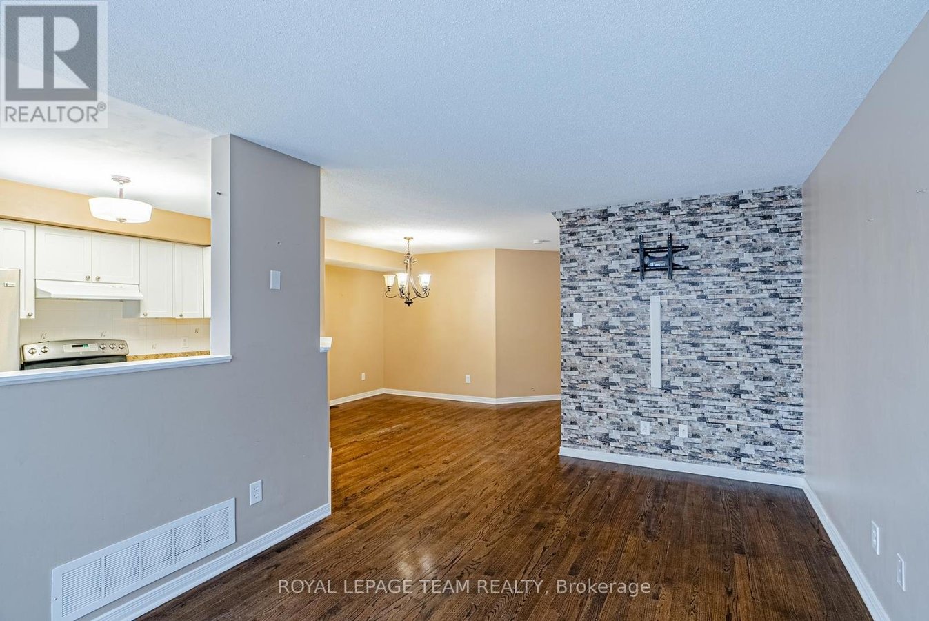 403 FOSTERBROOK WAY - Photo 15