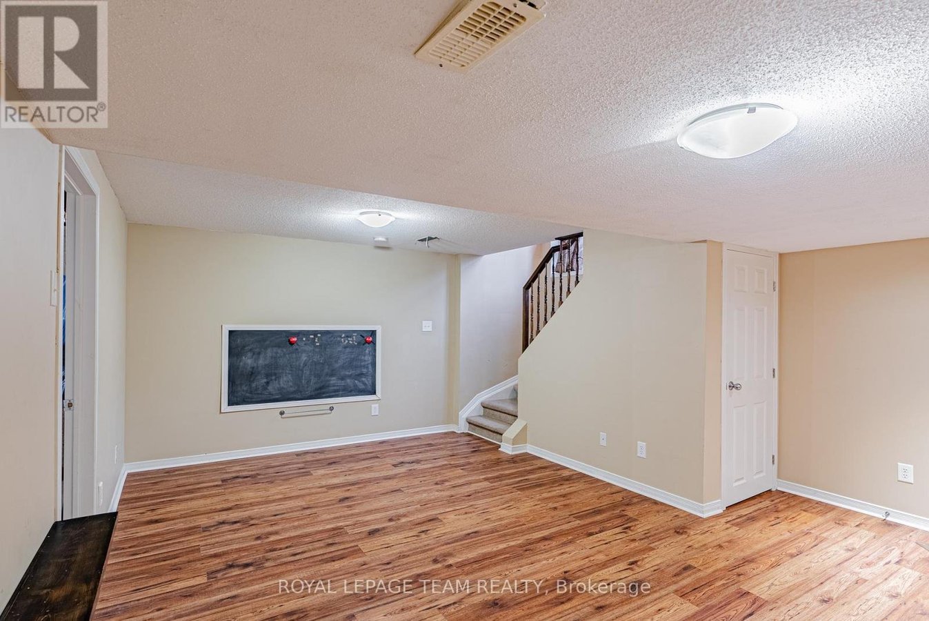 403 FOSTERBROOK WAY - Photo 30