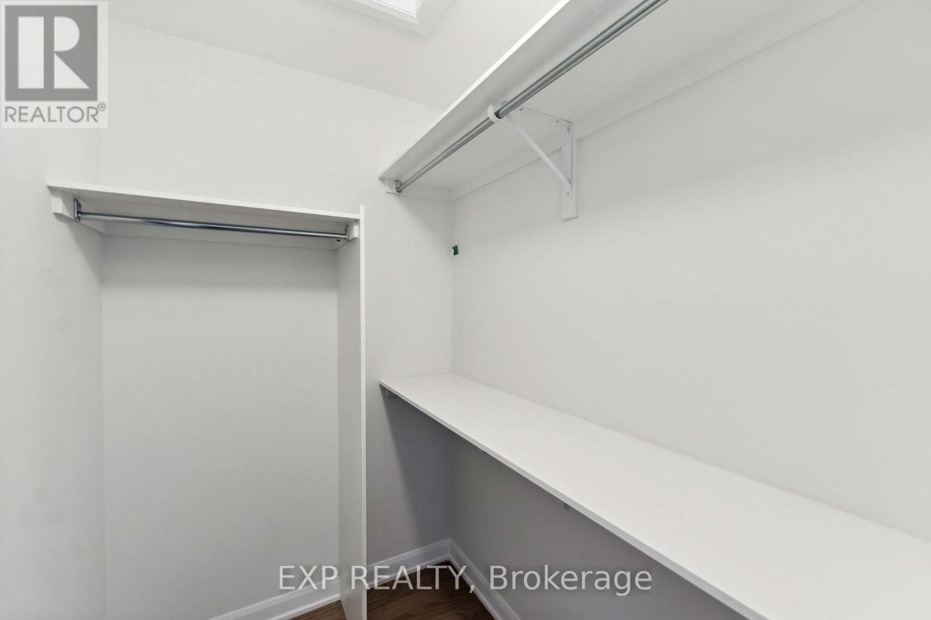 711 FAIRLINE ROW - Photo 14