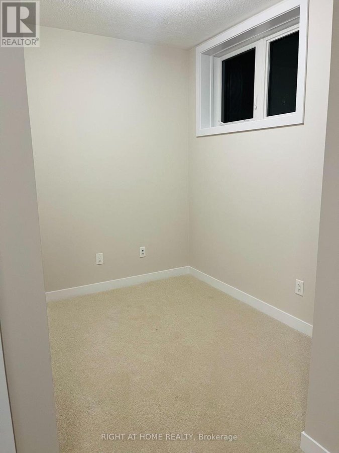 209 BEEBALM CRESCENT - Photo 16