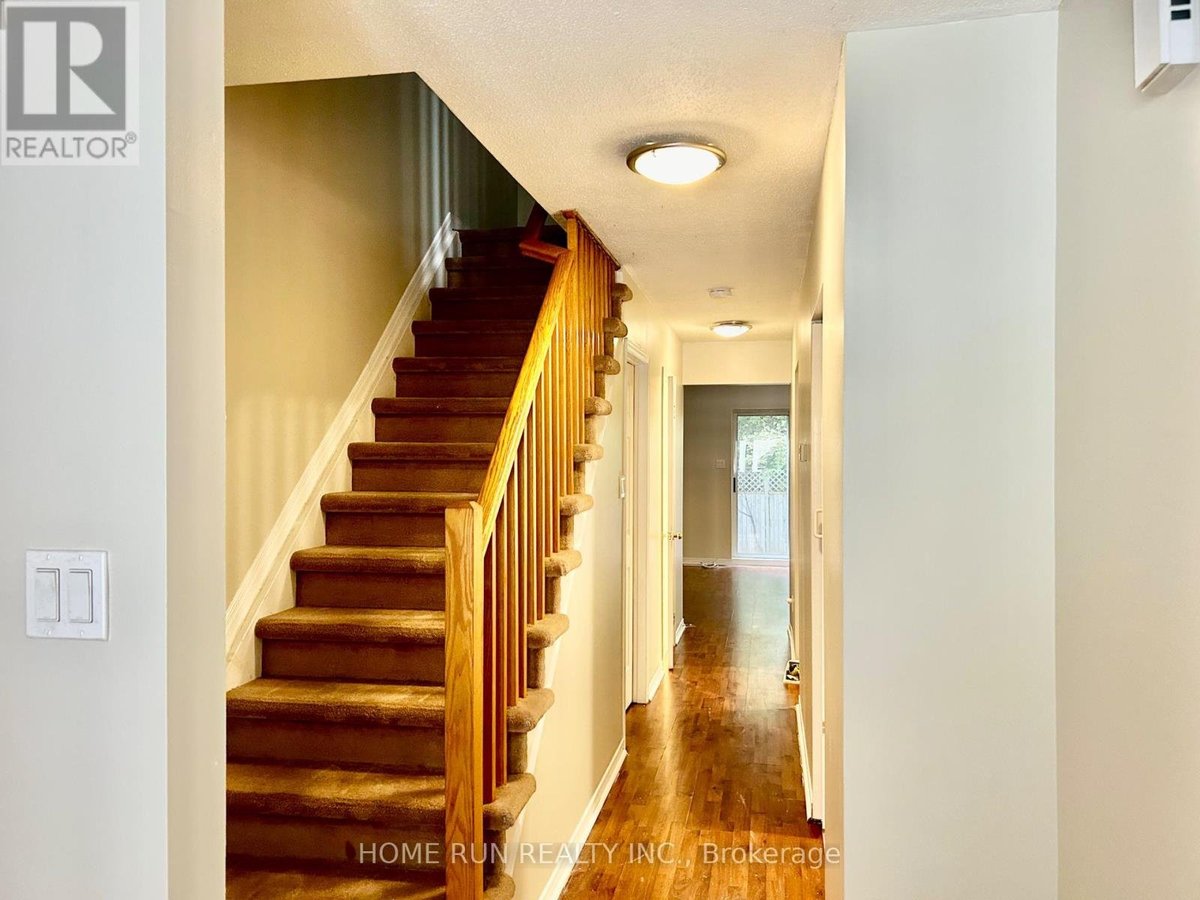 1466 BASELINE ROAD - Photo 2