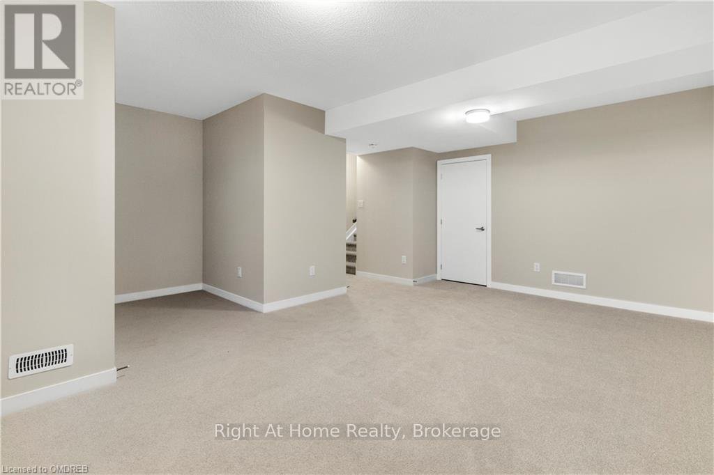 324 CATSFOOT WALK - Photo 2