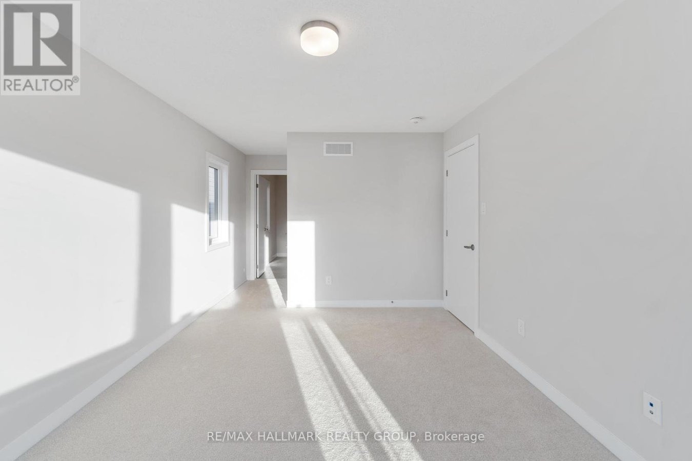 203 BEEBALM CRESCENT - Photo 19