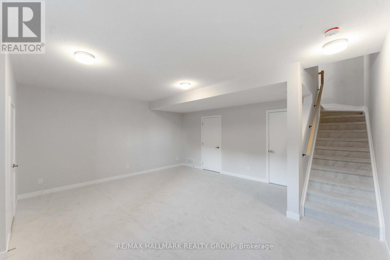 203 BEEBALM CRESCENT - Photo 31