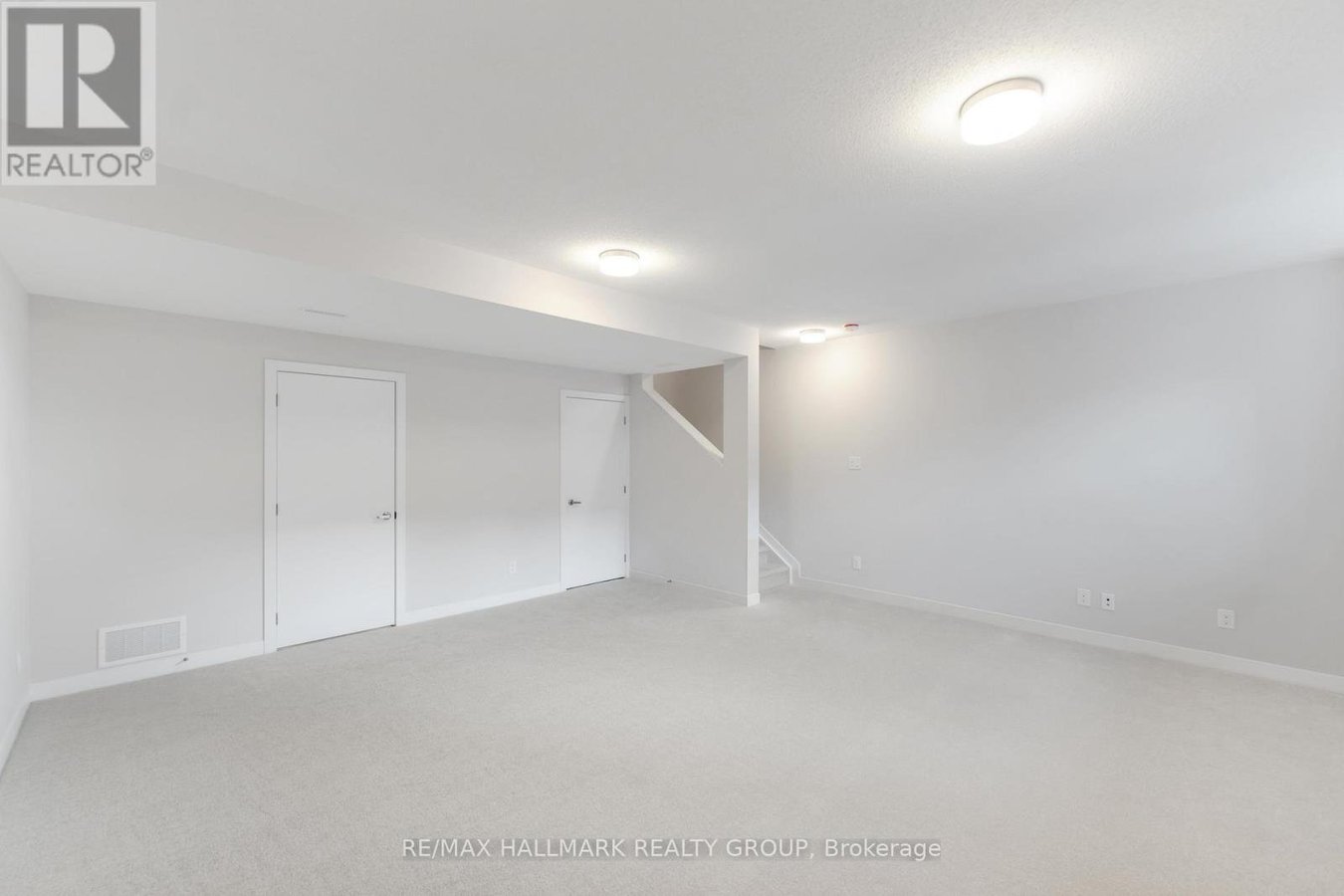 203 BEEBALM CRESCENT - Photo 34