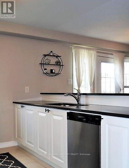 928 FAMEFLOWER STREET - Photo 13