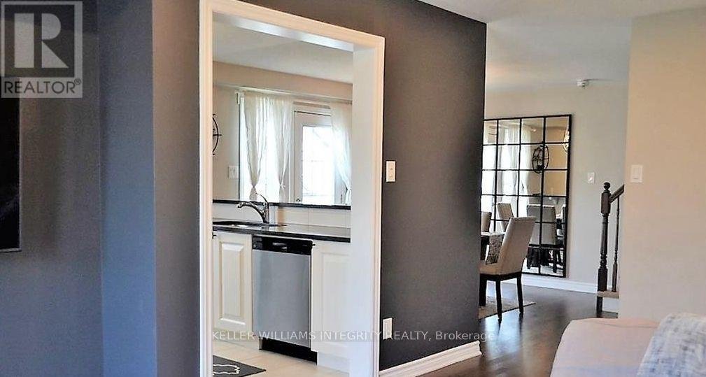 928 FAMEFLOWER STREET - Photo 14
