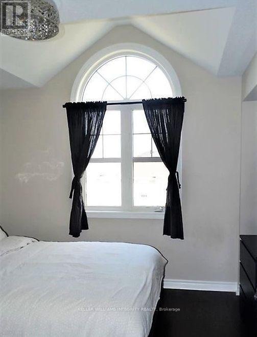 928 FAMEFLOWER STREET - Photo 18