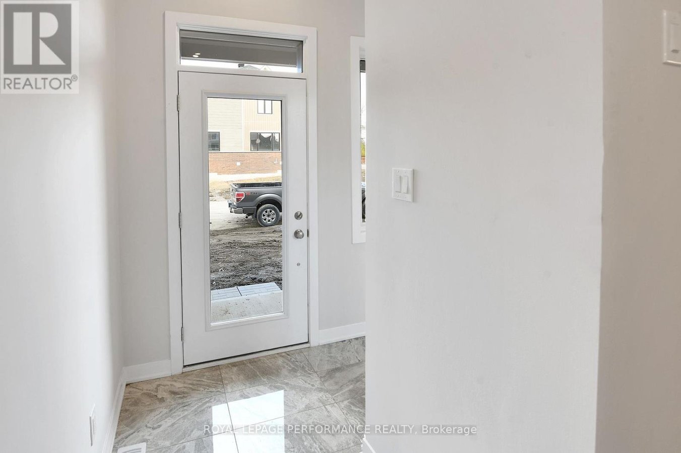 116 PIZZICATO STREET - Photo 4