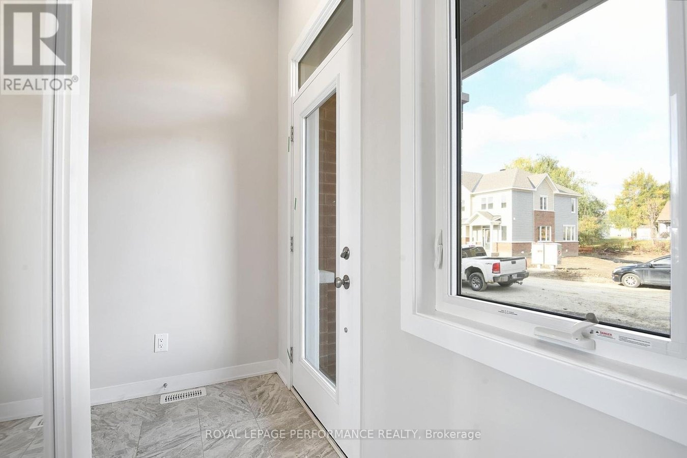 116 PIZZICATO STREET - Photo 5