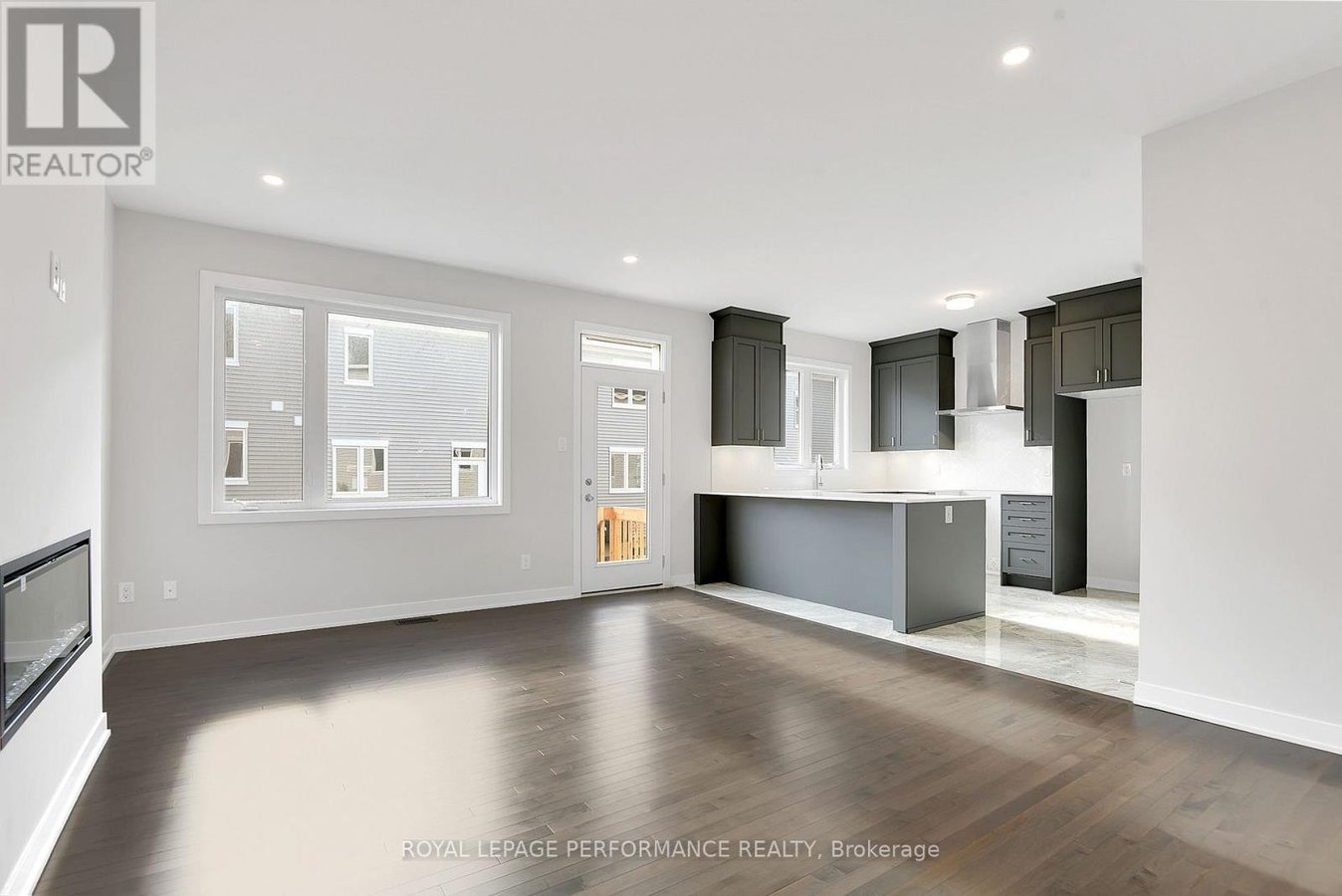 116 PIZZICATO STREET - Photo 8