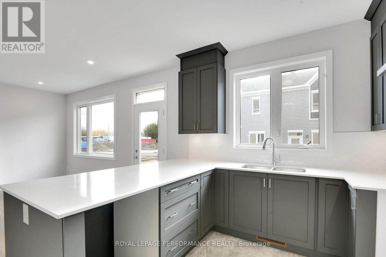 116 PIZZICATO STREET - Photo 13