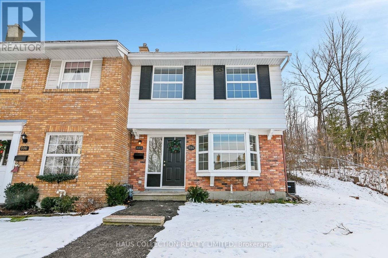 884 WALKLEY ROAD - Photo 1