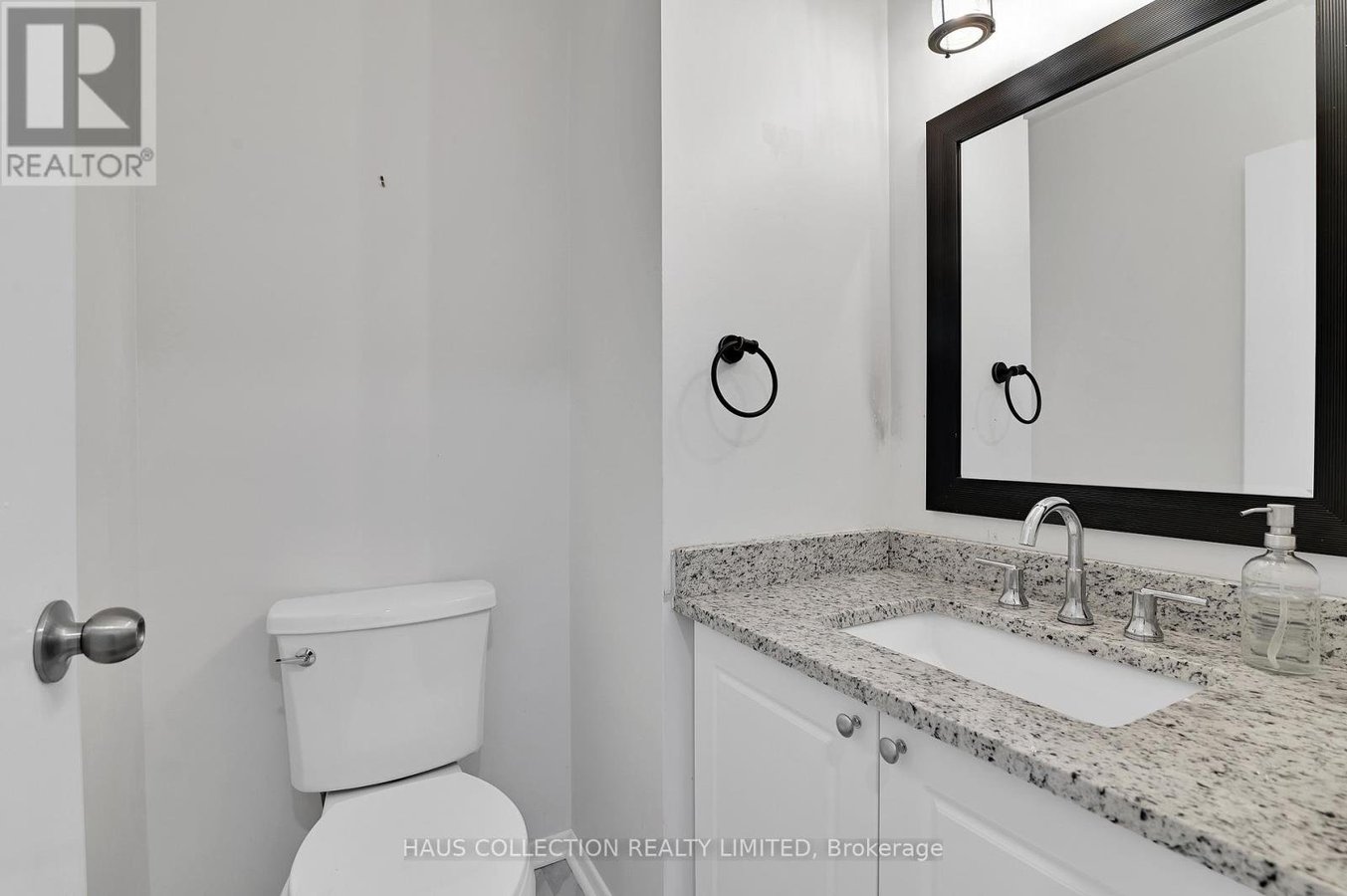 884 WALKLEY ROAD - Photo 5
