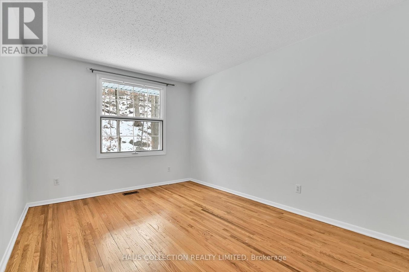 884 WALKLEY ROAD - Photo 26