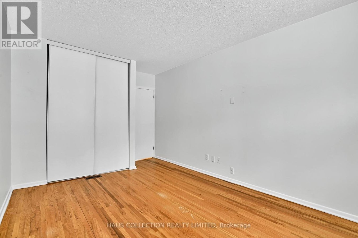 884 WALKLEY ROAD - Photo 27