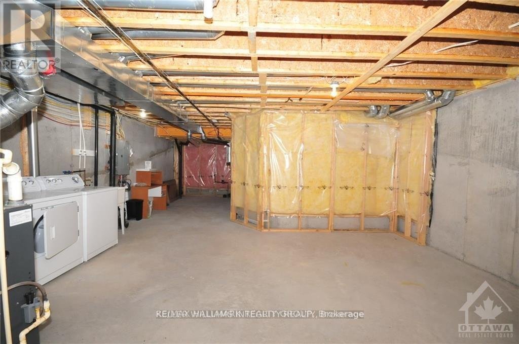 81 HORNCHURCH LANE - Photo 18