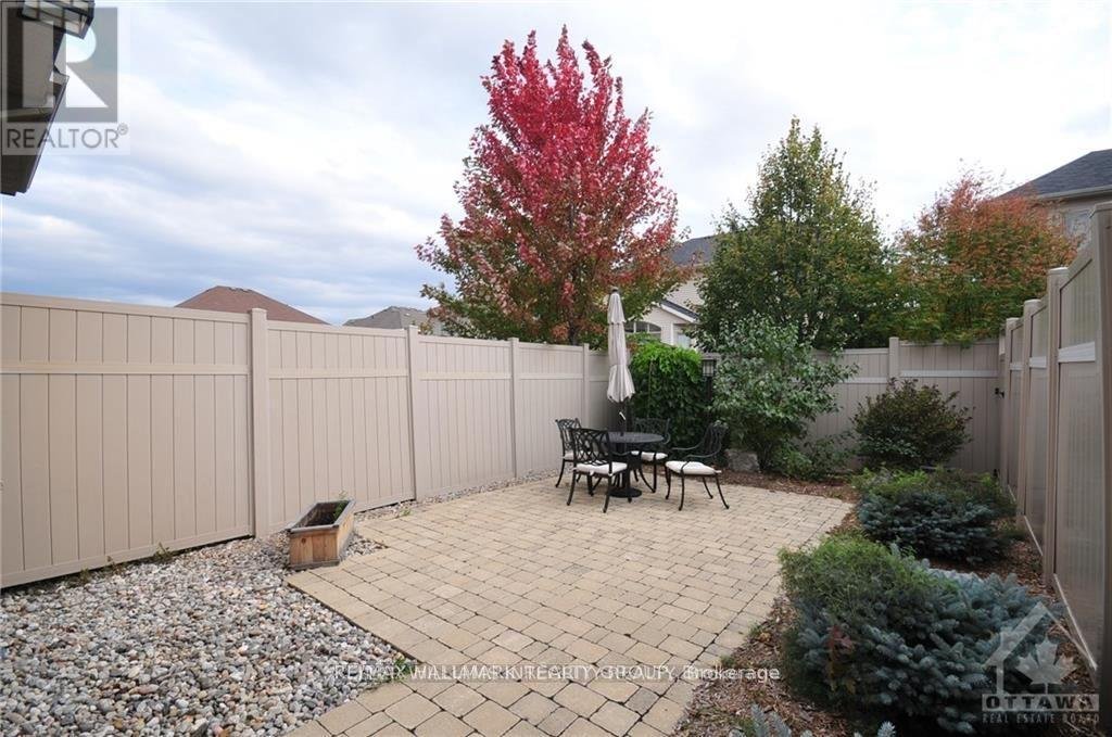 81 HORNCHURCH LANE - Photo 19