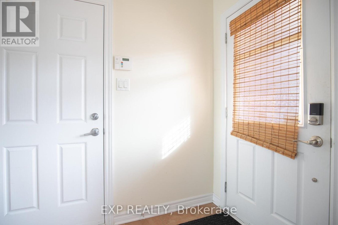 115 GARRITY CRESCENT - Photo 4