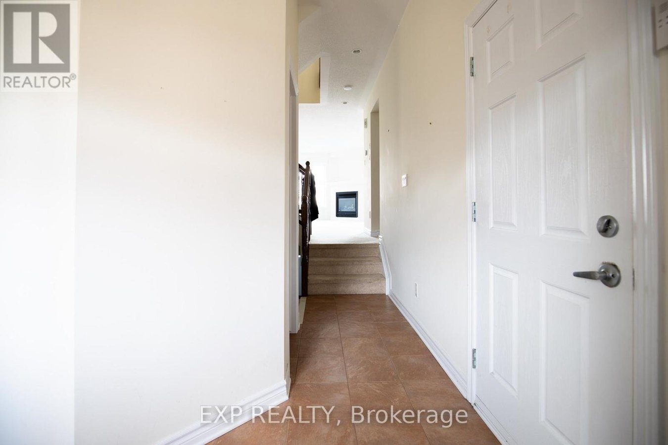 115 GARRITY CRESCENT - Photo 5