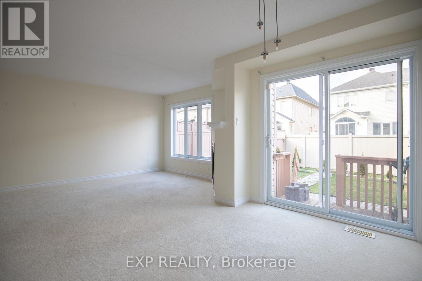 115 GARRITY CRESCENT - Photo 10