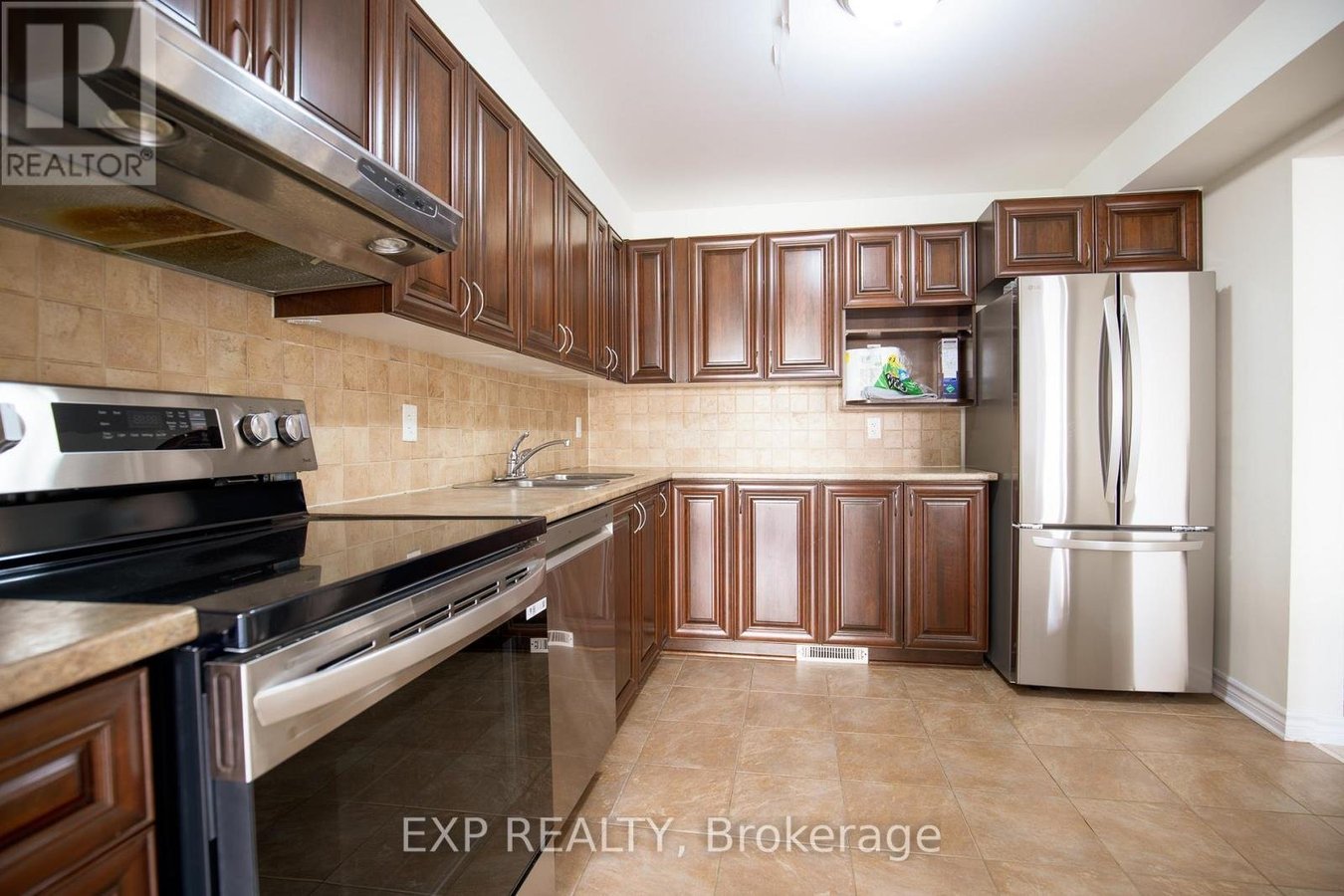 115 GARRITY CRESCENT - Photo 11