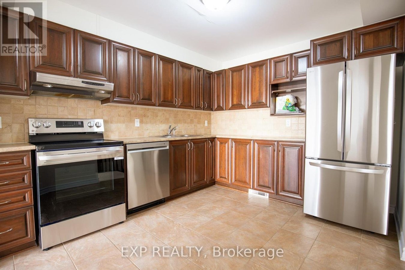 115 GARRITY CRESCENT - Photo 12