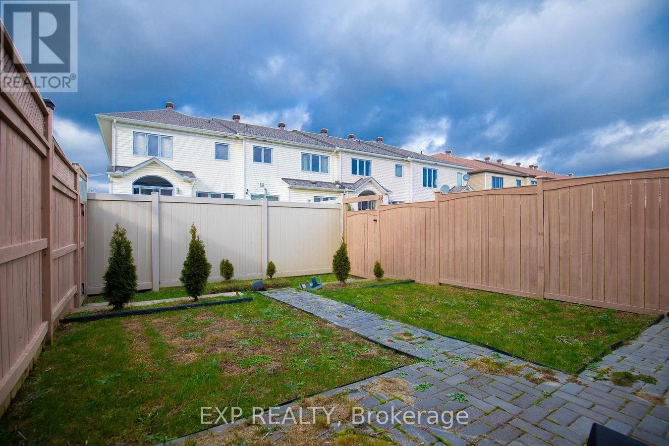 115 GARRITY CRESCENT - Photo 39