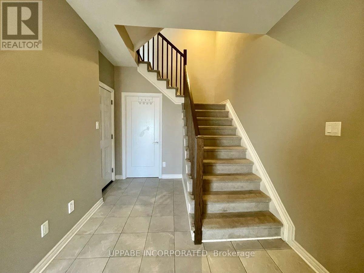611 CARTOGRAPHE STREET - Photo 3