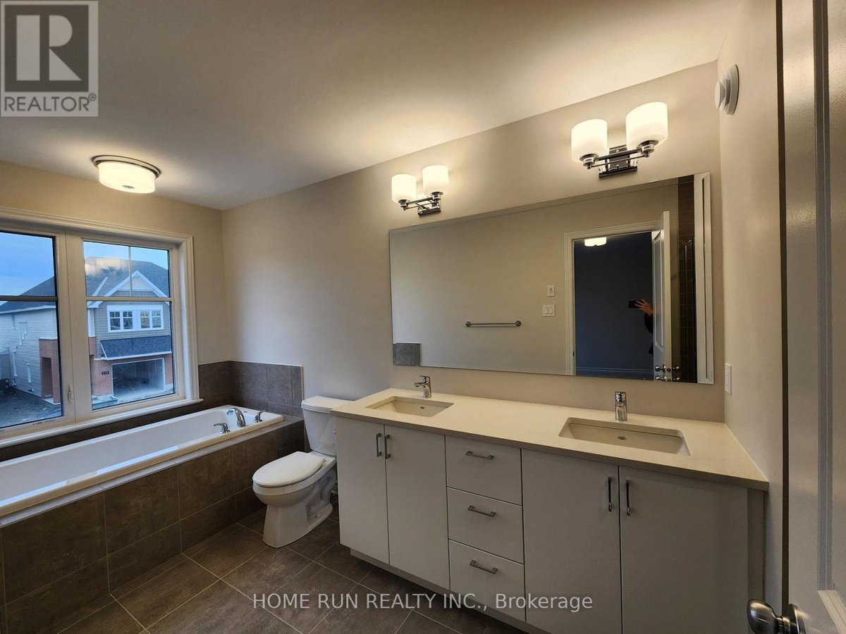 541 SONMARG CRESCENT - Photo 6