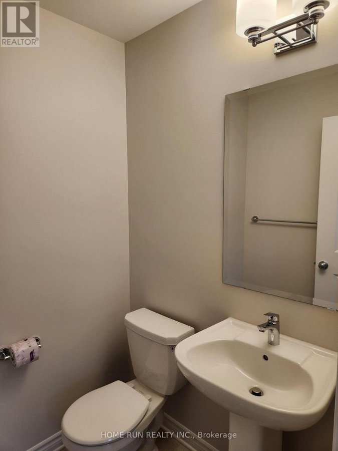 541 SONMARG CRESCENT - Photo 15