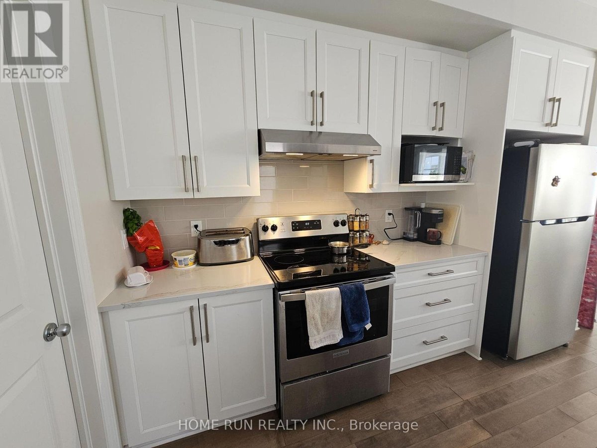 541 SONMARG CRESCENT - Photo 19