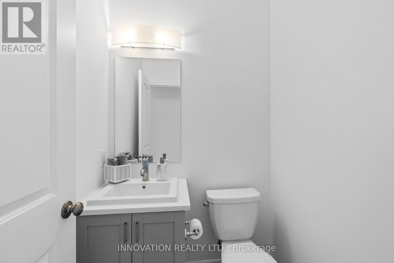 717 PUTNEY CRESCENT - Photo 5