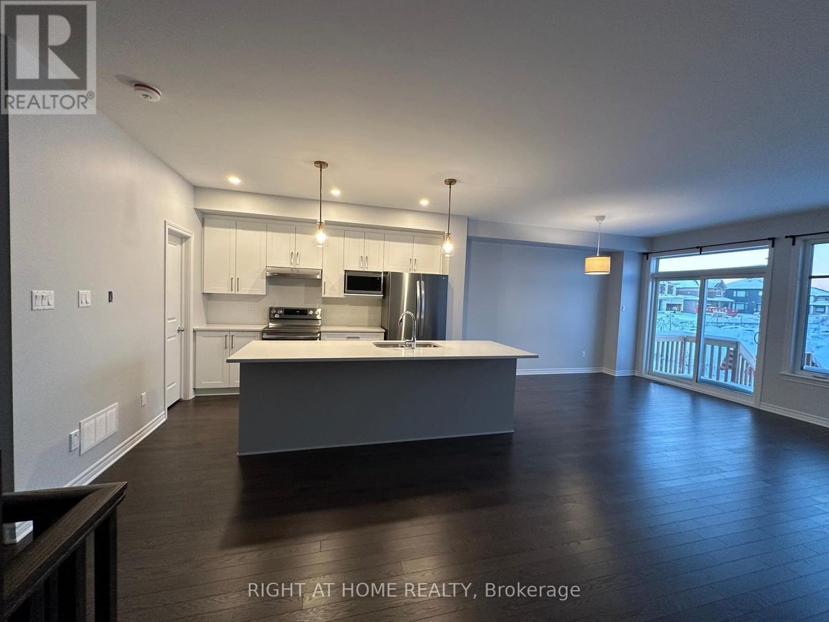 205 FINSBURY AVENUE - Photo 4
