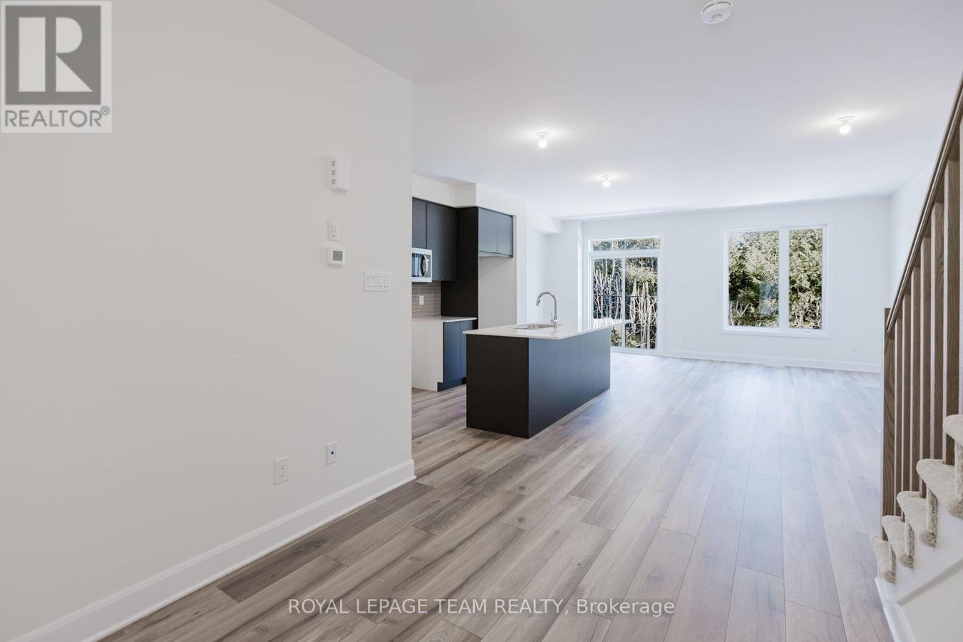 127 SUCCESSION COURT - Photo 6