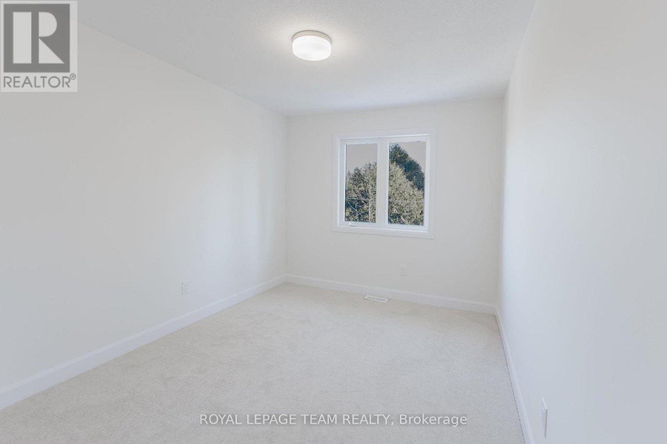 127 SUCCESSION COURT - Photo 21