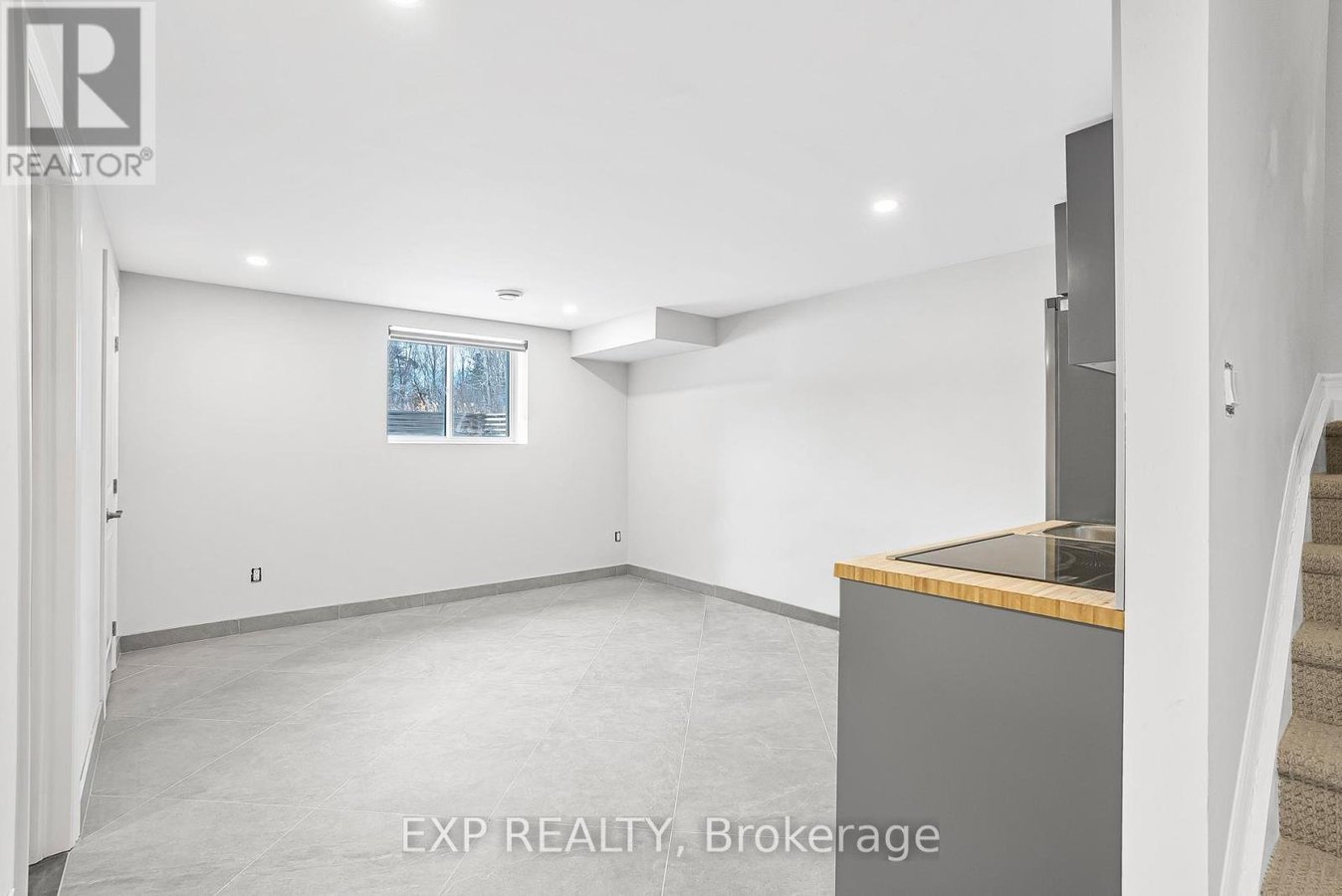 413 CLUBTAIL PRIVATE - Photo 12