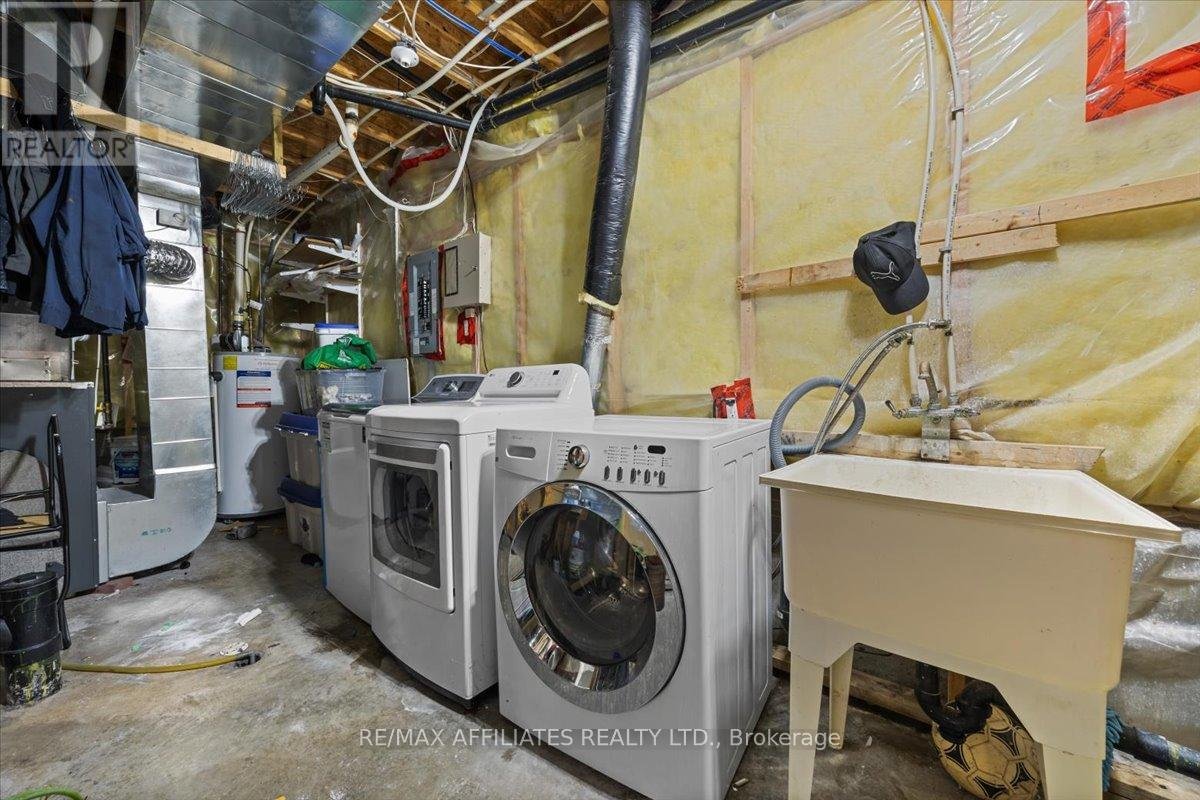 2070 LISKA STREET - Photo 22