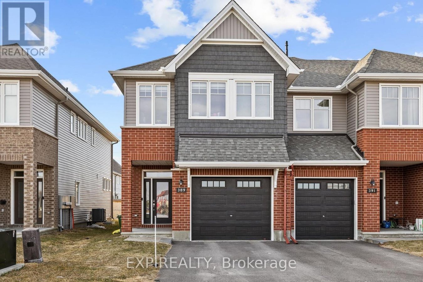 389 BARRETT FARM DRIVE - Photo 1
