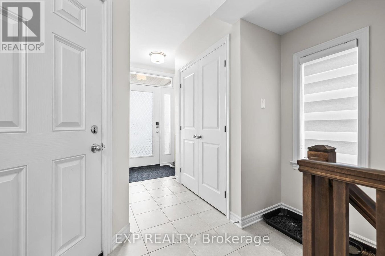 389 BARRETT FARM DRIVE - Photo 2