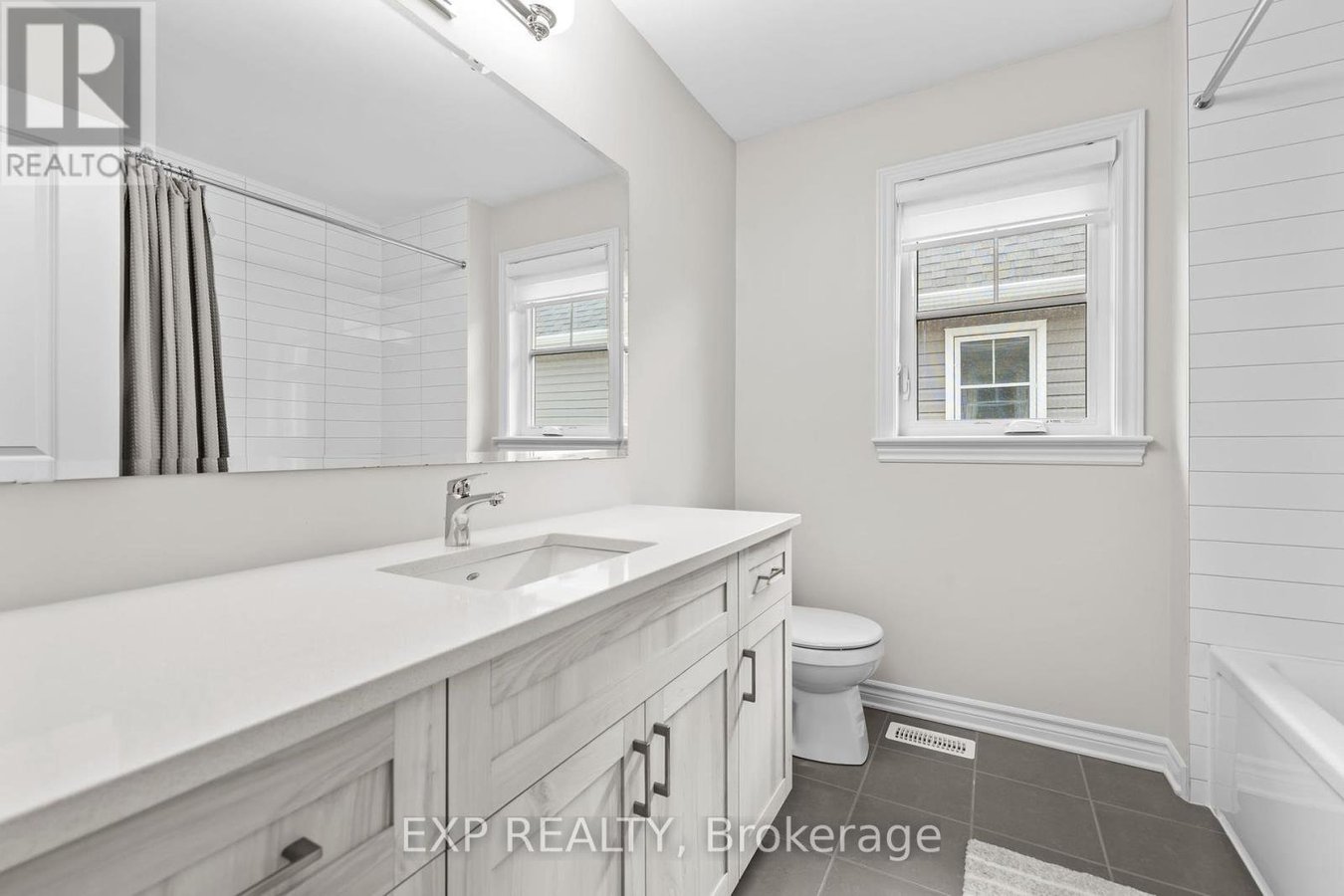 389 BARRETT FARM DRIVE - Photo 10