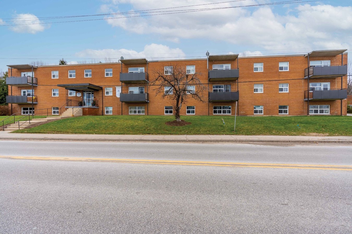 Rentals.ca Owen Sound Apartments, Condos and Houses For Rent