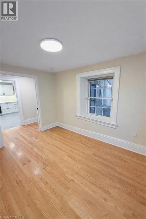 14 ARNOLD Street Unit# B - Photo 8