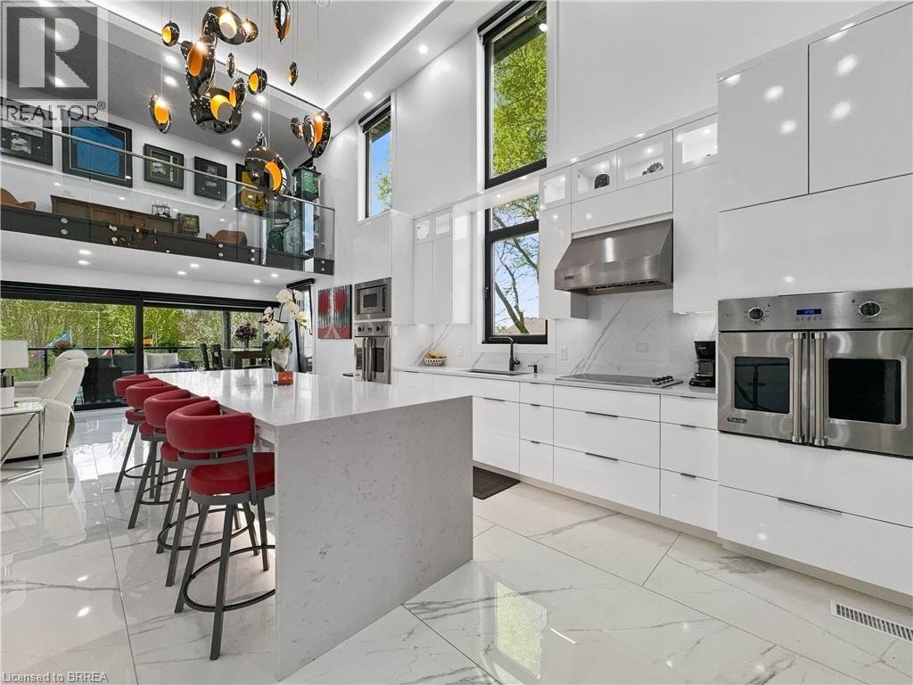 19 ZAVARELLA Court - Photo 5