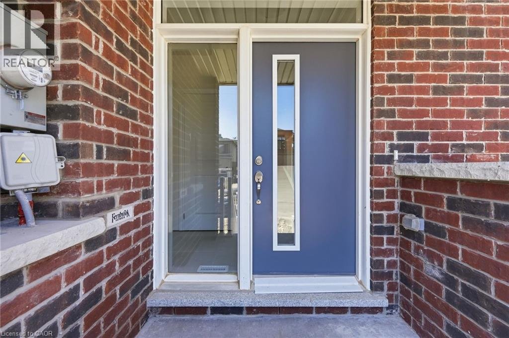 21 CHAPMAN Road - Photo 3
