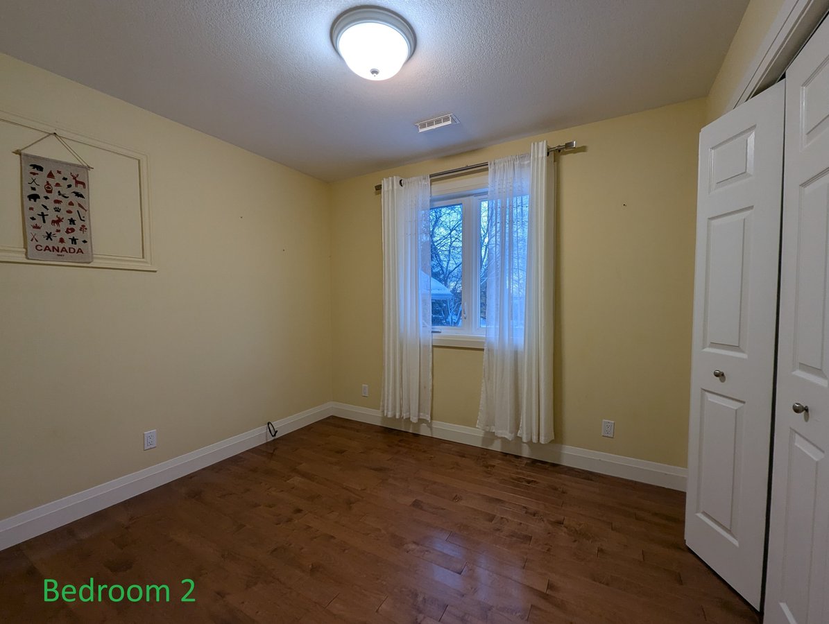 2369 Snyder's Road East - Photo 4