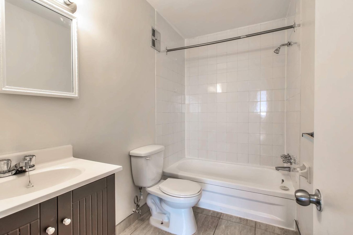 Rentals.ca ) PierrefondsRoxboro Apartments, Condos and Houses For Rent