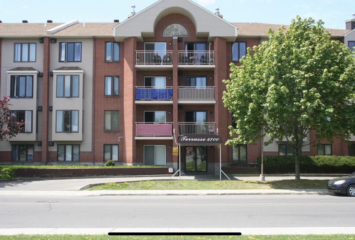 PierrefondsRoxboro QC Condos for Rent